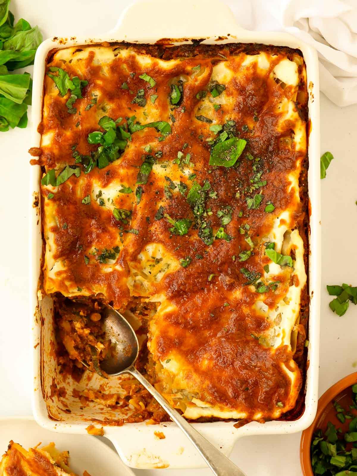 Lasagne di zucchine con doppia gratinatura al formaggio 3 Ricetta lasagna di zucchine con sugo di pomodoro facile.
