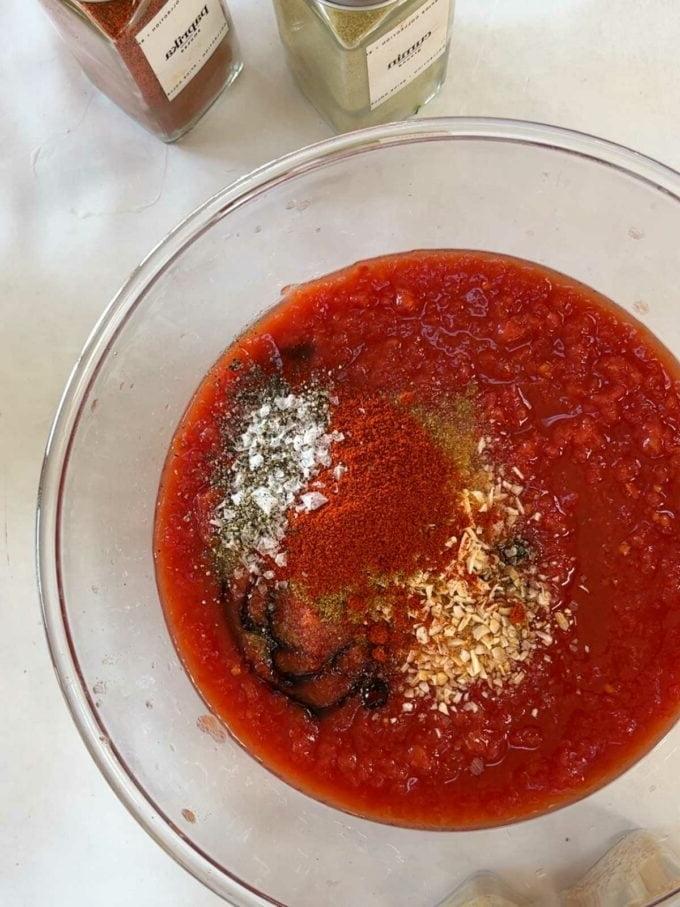 Ricetta Facile Polpettone {con Ricca Salsa di Pomodoro} 7 Come fare una ricetta facile di polpettone, passaggio 3.