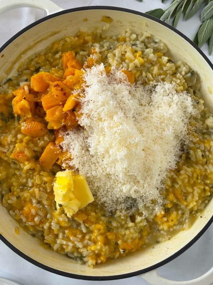 **Risotto di Zucca {Al Forno o Tradizionale}** 8 Fase 4 nella ricetta del risotto alla zucca.